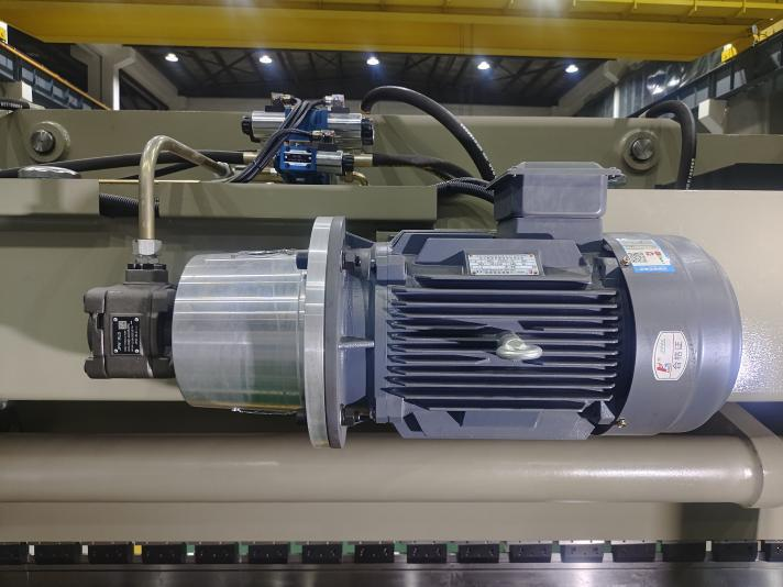 Main Motor
